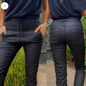 BEVY FLOG NWT Black Eizbel Vegan Leather Joggers size 30